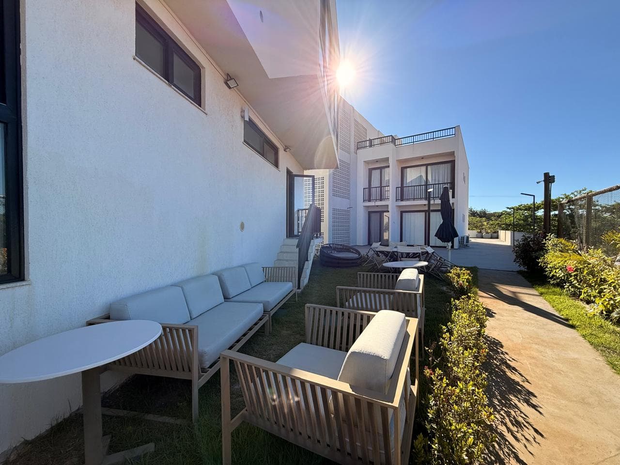 3 quartos à venda no Cond. Quinta das Lagoas Praia — Itacimirim