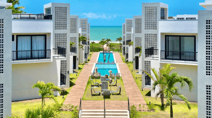 3 quartos à venda no Cond. Quinta das Lagoas Praia — Itacimirim